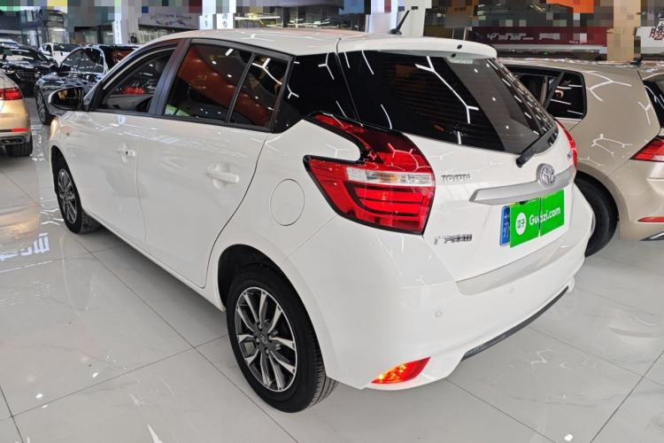 Used Toyota YARiS L Zhi Xian 2022 1.5L CVT Luxury PLUS Edition