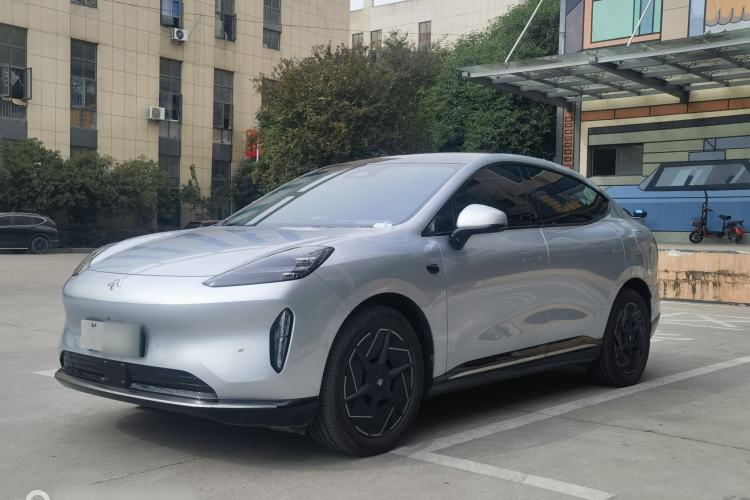 Used  HT 2023 670 Rear-Drive Ultra-High-Voltage NDA Version
