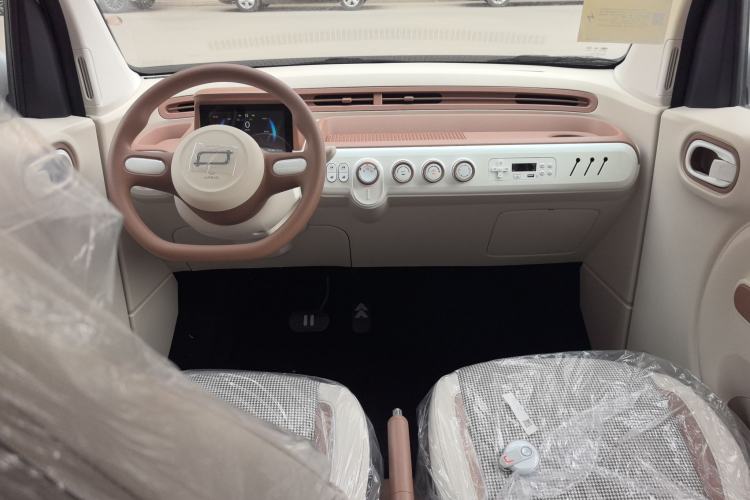 Used Bestune Pony 2026 Model 222km Cute Horse Plus