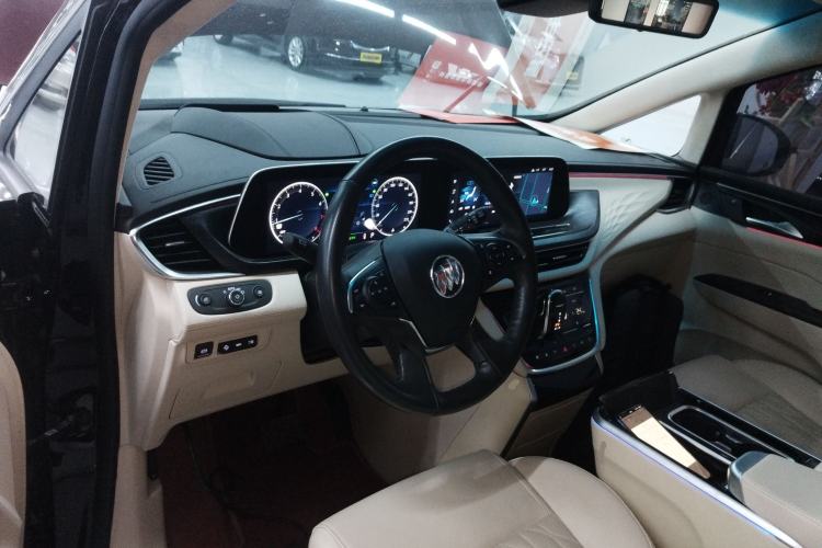 Used Buick GL8 2022 Avenir Aivia 7-Seater Deluxe Edition