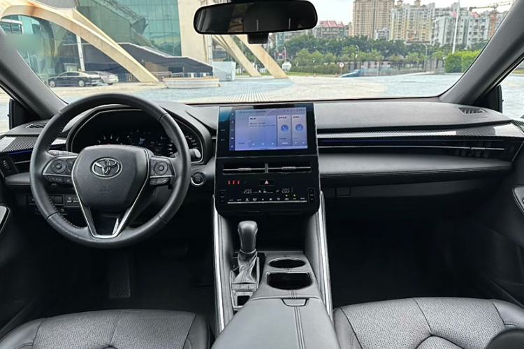 Used Toyota Avalon 2023 2.5L Luxury Edition
