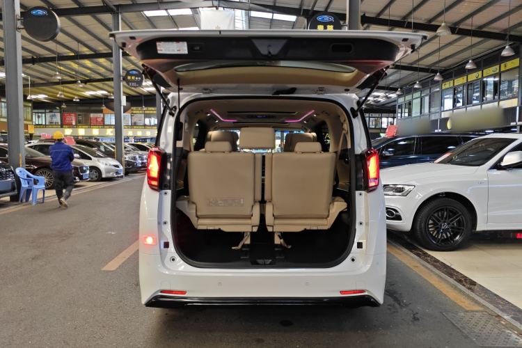 Used Toyota Alphard 2020 Dual-Engine 2.5L Luxury Edition