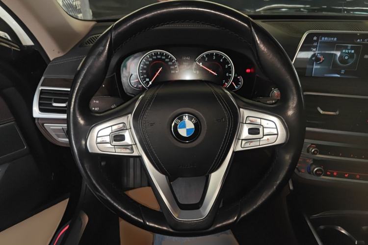 Used BMW 7 Series 2016 730Li Leading Model
