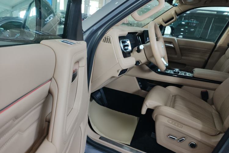 Used  BJ60 Leiting 2024 Magic Electric Drive Advanced Version 5 Seats
