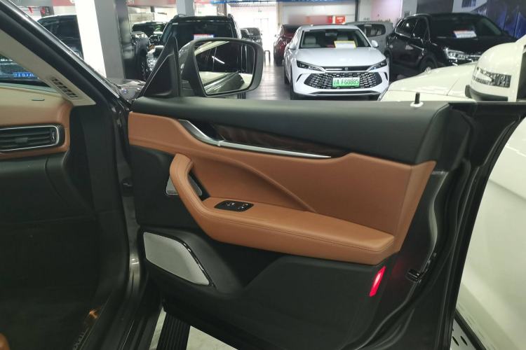 Used Maserati Levante 2016 3.0T Standard Edition
