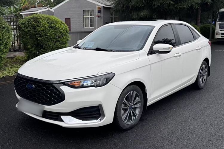 Used Ford Escort 2021 1.5L Automatic Diamond Edition
