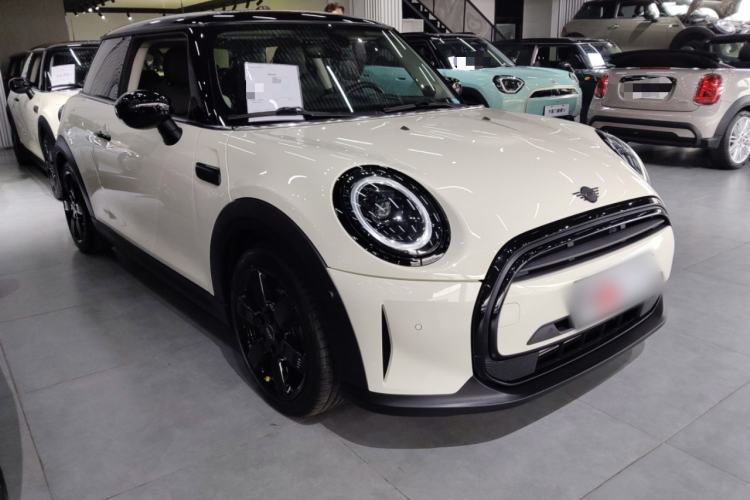 Used  MINI 2023 1.5T COOPER Artist
