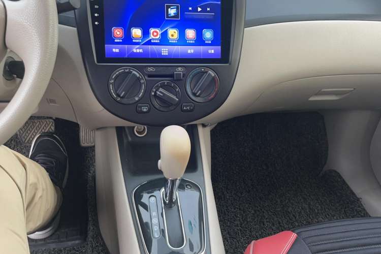 Used Nissan Tiida 2011 1.6L CVT Comfort Model
