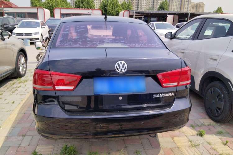 Used Volkswagen Santana 2015 1.4L Manual Fashion Edition
