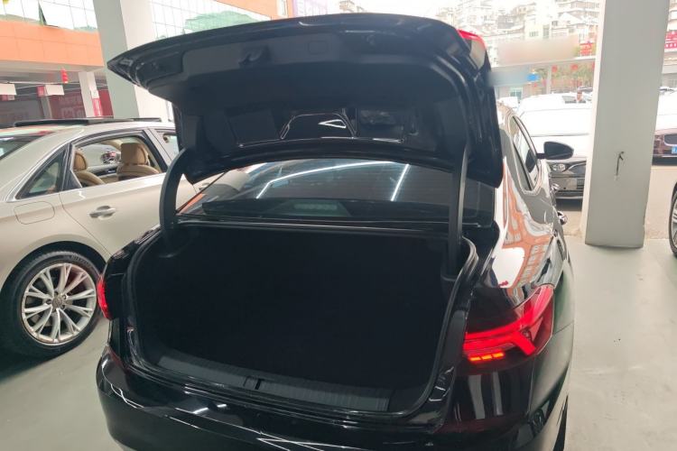 Used Volkswagen Passat 2021 330TSI Elite Edition
