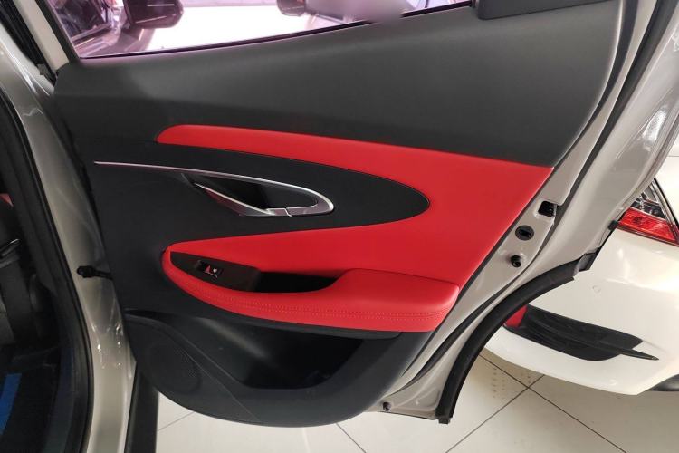 Used Changan UNI-T 2020 1.5T Prestige Version
