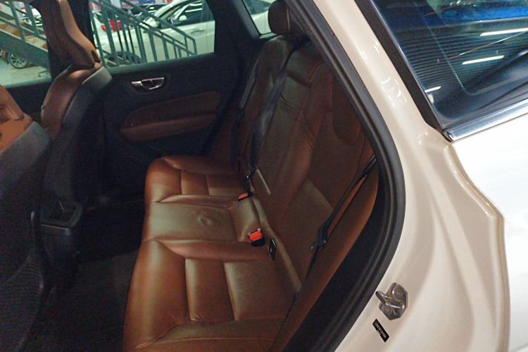 Used Volvo XC60 2020 T5 4x4 Zhiyi Luxury Edition