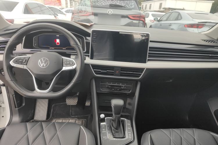 Used Volkswagen Tiguan L 2024 300TSI Automatic Two-Wheel Drive Smart Edition