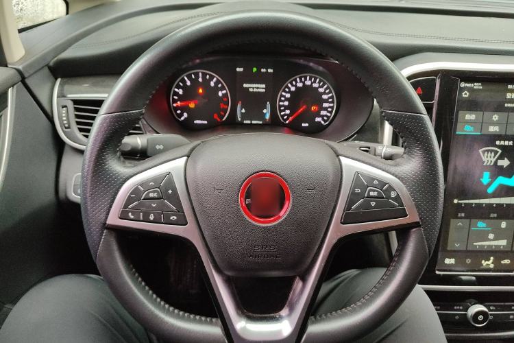 Used BYD Song MAX 2017 1.5T Automatic Smart Connect Elite 7-Seater
