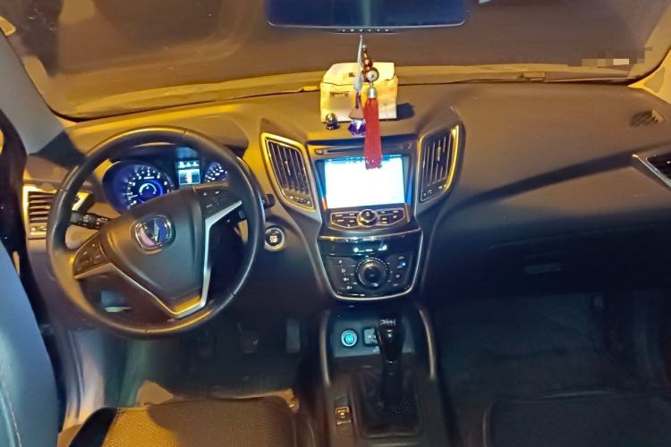 Used Changan CS75 2016 2.0L Manual Luxury Version China V Standard
