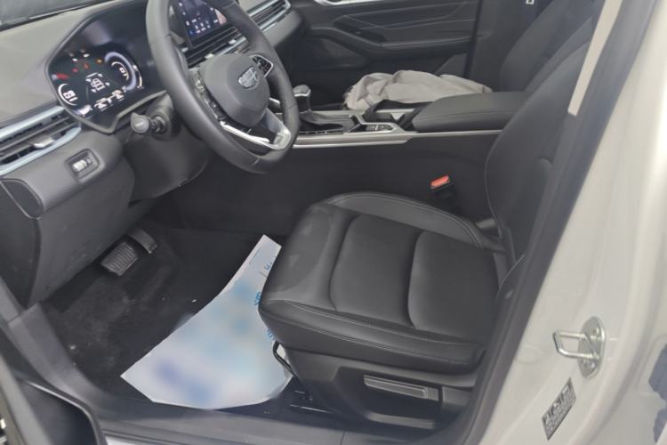 Used Geely Auto Emgrand 2025 4th Generation 1.5L CVT Luxury Version