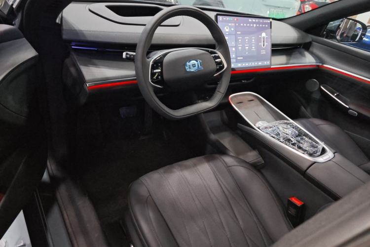 Used  A07 2025 Blue Whale Range-Extending Version 230 Flagship Model
