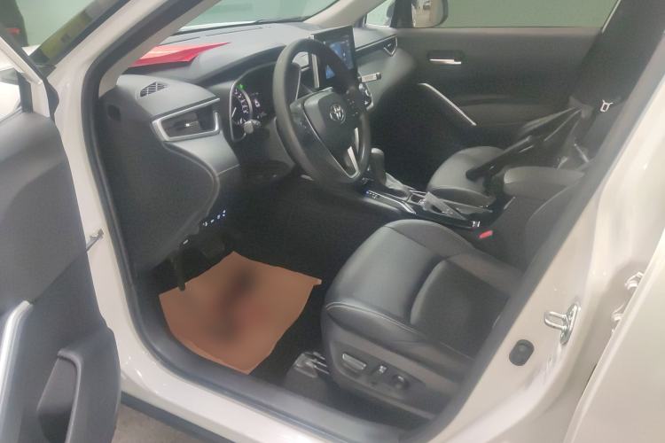 Used Toyota FRONTLANDER 2022 2.0L CVT Luxury PLUS Edition
