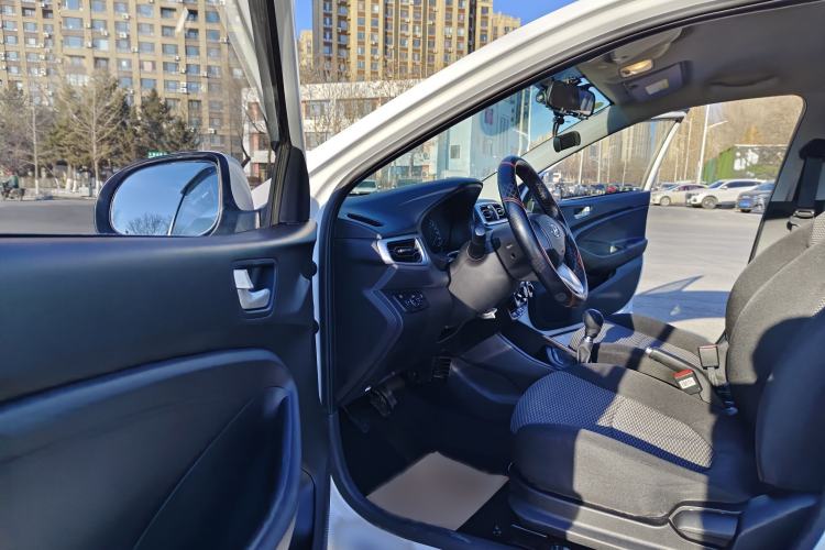 Used Hyundai Verna (older generation) 2020 1.4L Manual GL Refreshed Edition