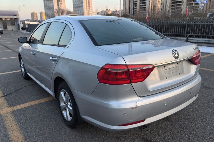 Used Volkswagen Lavida 2013 Revised Classic 1.6L Automatic Fashion Edition