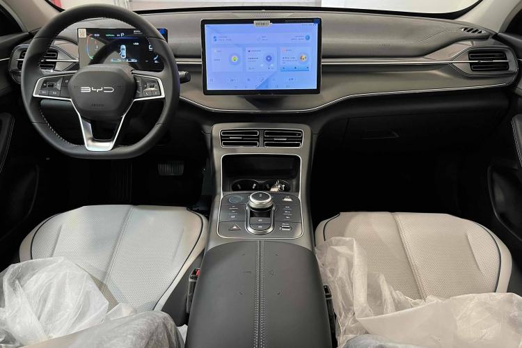 Used BYD Destroyer 05 2024 HONOR Edition DM-i 55KM Luxury Model
