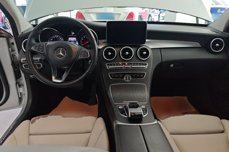 Used Mercedes-Benz C-Class 2015 C 260 L Sport Edition