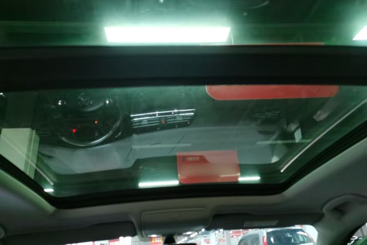 Used Volkswagen Tiguan L 2018 330TSI Automatic Two-Wheel Drive Luxury Edition
