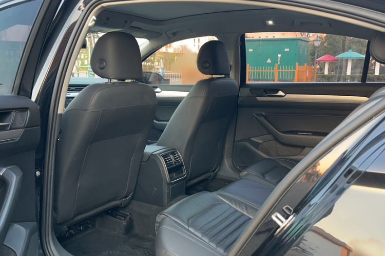 Used Volkswagen Magotan 2019 280TSI DSG Comfort Model China VI Standard
