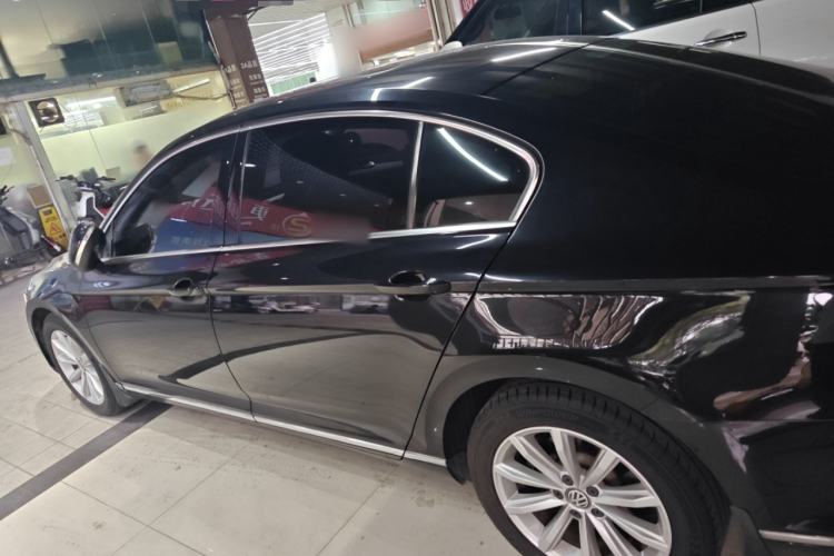 Used Volkswagen Magotan 2018 330TSI DSG Advanced Model
