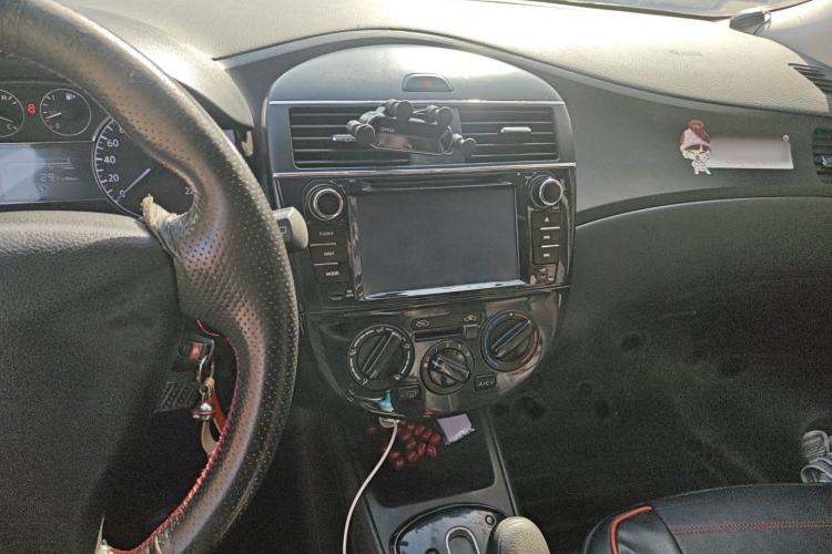 Used Nissan Tiida 2011 1.6L CVT Comfort Model
