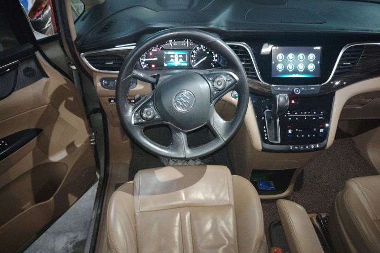 Used Buick GL8 2017 ES 28T Flagship Model China V Standard
