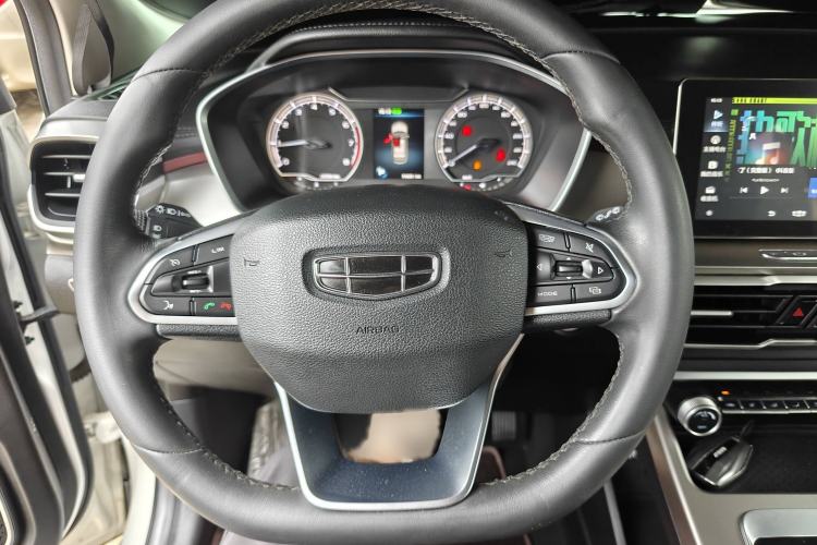 Used Geely Auto Coolray 2020 Facelift 240T DCT Hunter
