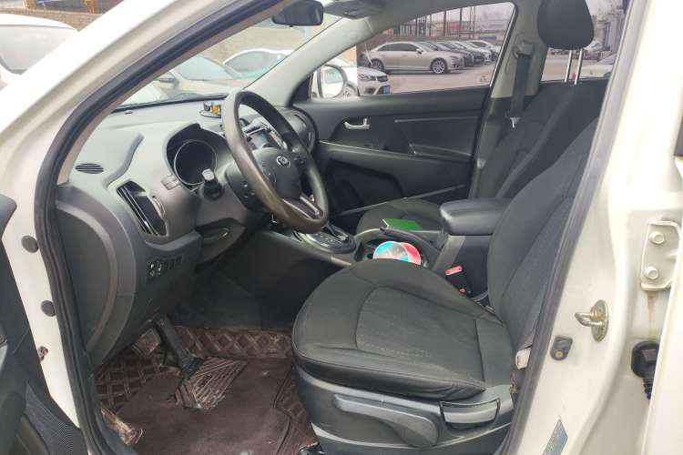 Used Kia Sportage R 2015 2.0L Automatic Two-Wheel Drive GL
