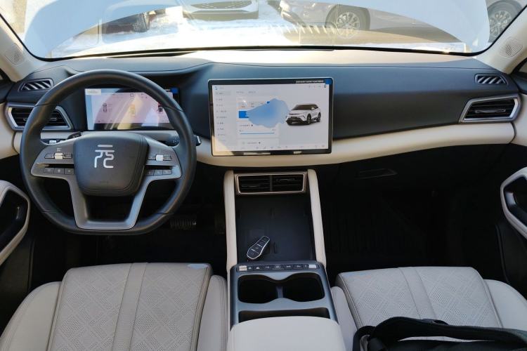 Used BYD Yuan UP 2025 Intelligent Driving Version 401 km Beyond-Range Edition