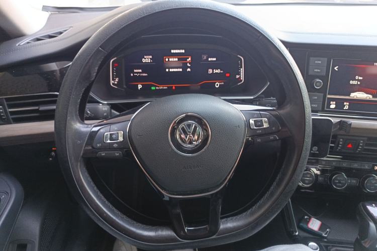 Used Volkswagen Passat 2019 380TSI Luxury Edition China VI Standard
