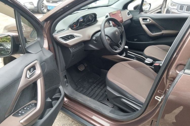 Used Peugeot 2008 2014 1.6L Automatic Fashion Edition
