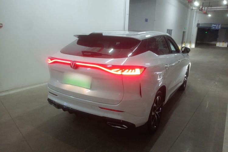 Used Changan UNI-Z New Energy 2024 Blue Whale Smart Electric iDD 125km Excellence Model
