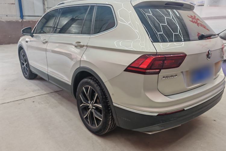 Used Volkswagen Tiguan L 2017 380TSI Automatic All-Wheel Drive Supreme Flagship Edition