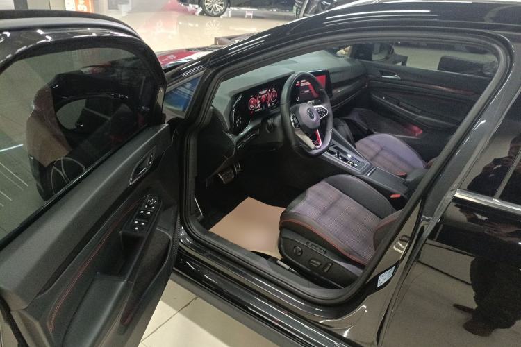 Used Volkswagen Golf GTI 2021 380TSI DSG GTI
