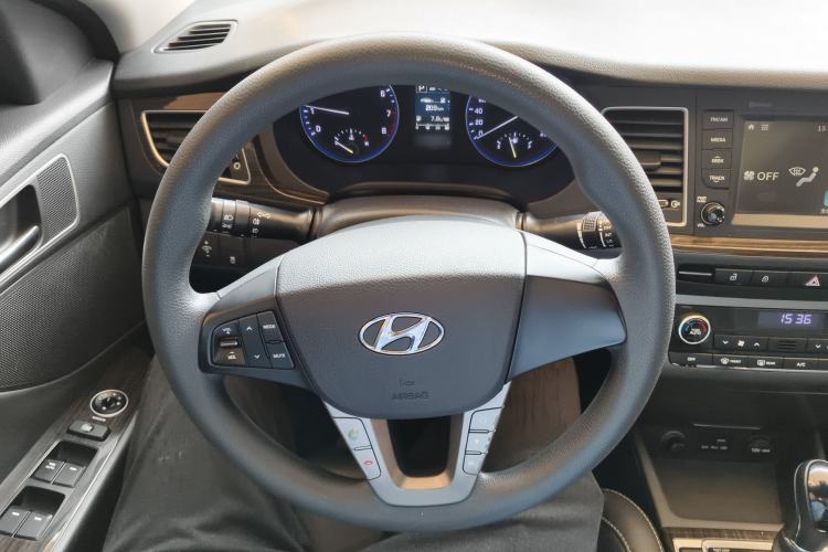 Used Hyundai Mistra 2016 1.6T Automatic Smart GLS