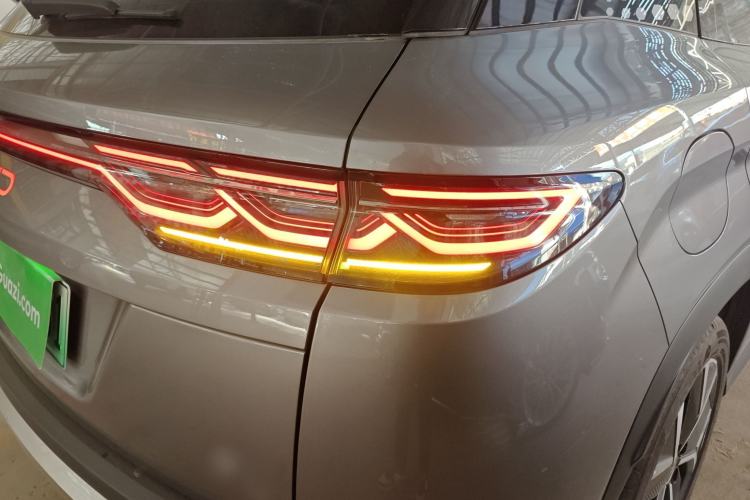 Used BYD Song L DM-i 2025 Intelligent Driving Version 160 km Excellence Edition
