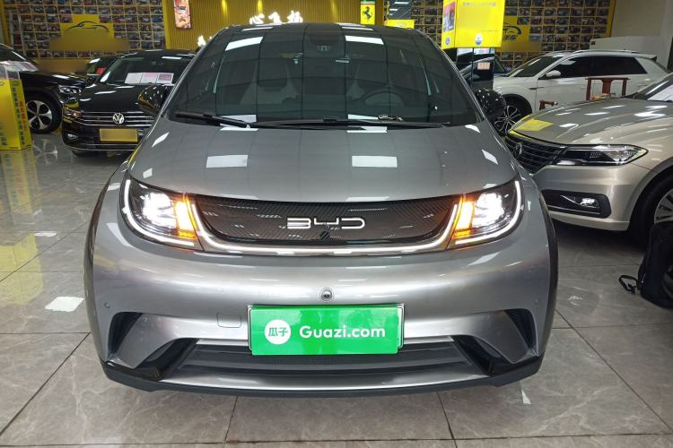 Used BYD Dolphin 2023 420 km Fashion Edition
