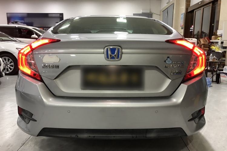 Used Honda Civic 2016 220TURBO CVT Luxury Edition
