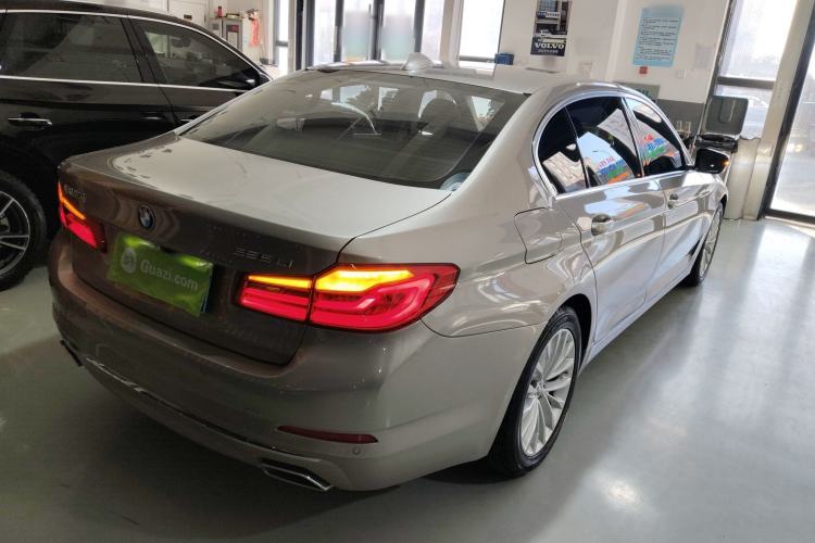 Used BMW 5 Series 2020 525Li Luxury Package