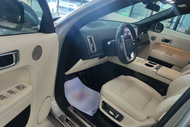 Used Li Auto L8 2023 Pro Model