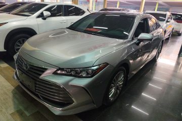 Used Toyota Avalon 2019 Dual-Engine 2.5L XLE Prestige Version China VI Standard