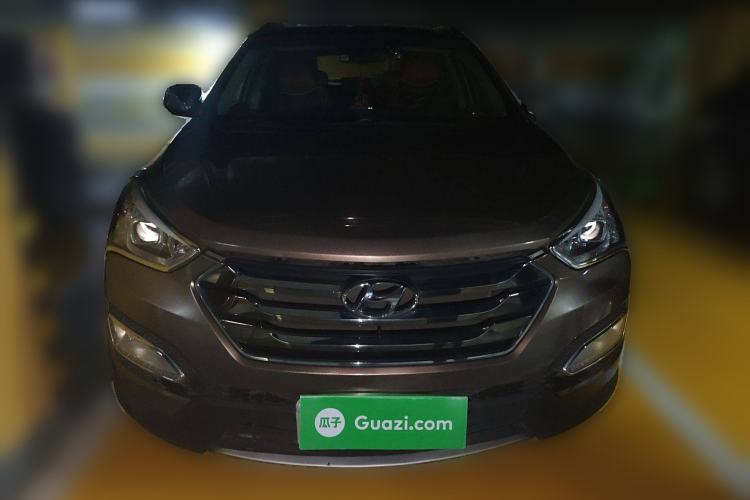 Used Hyundai Santa Fe 2013 2.4L Automatic Two-Wheel Drive Smart Version

