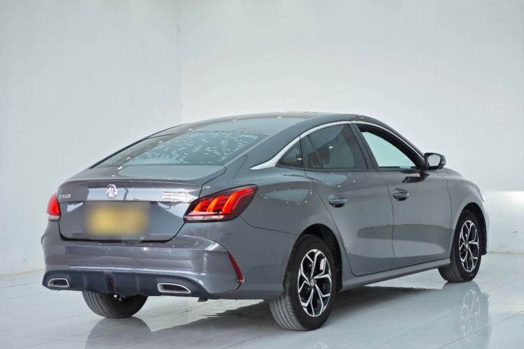 Used MG 5 2021 180 DVVT CVT Youth Luxury Edition
