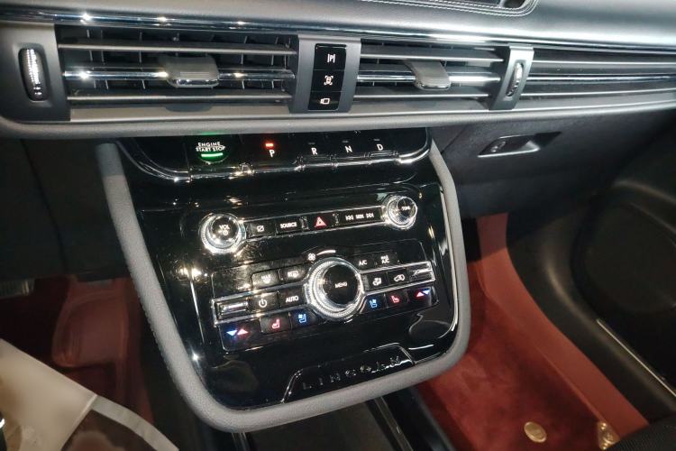 Used Lincoln Corsair 2022 2.0T Two-Wheel Drive Luxury Edition
