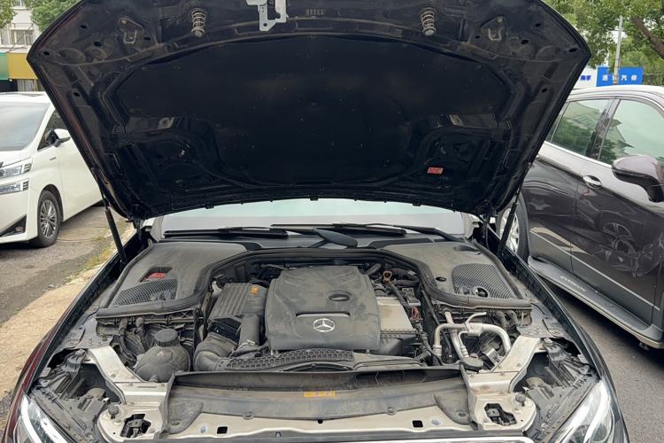 Used Mercedes-Benz E-Class 2019 E 200 L Sport Edition
